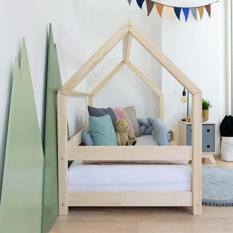 Hausbett FENNA für Kinder mit Rausfallschutz, versch. Maße & Farben