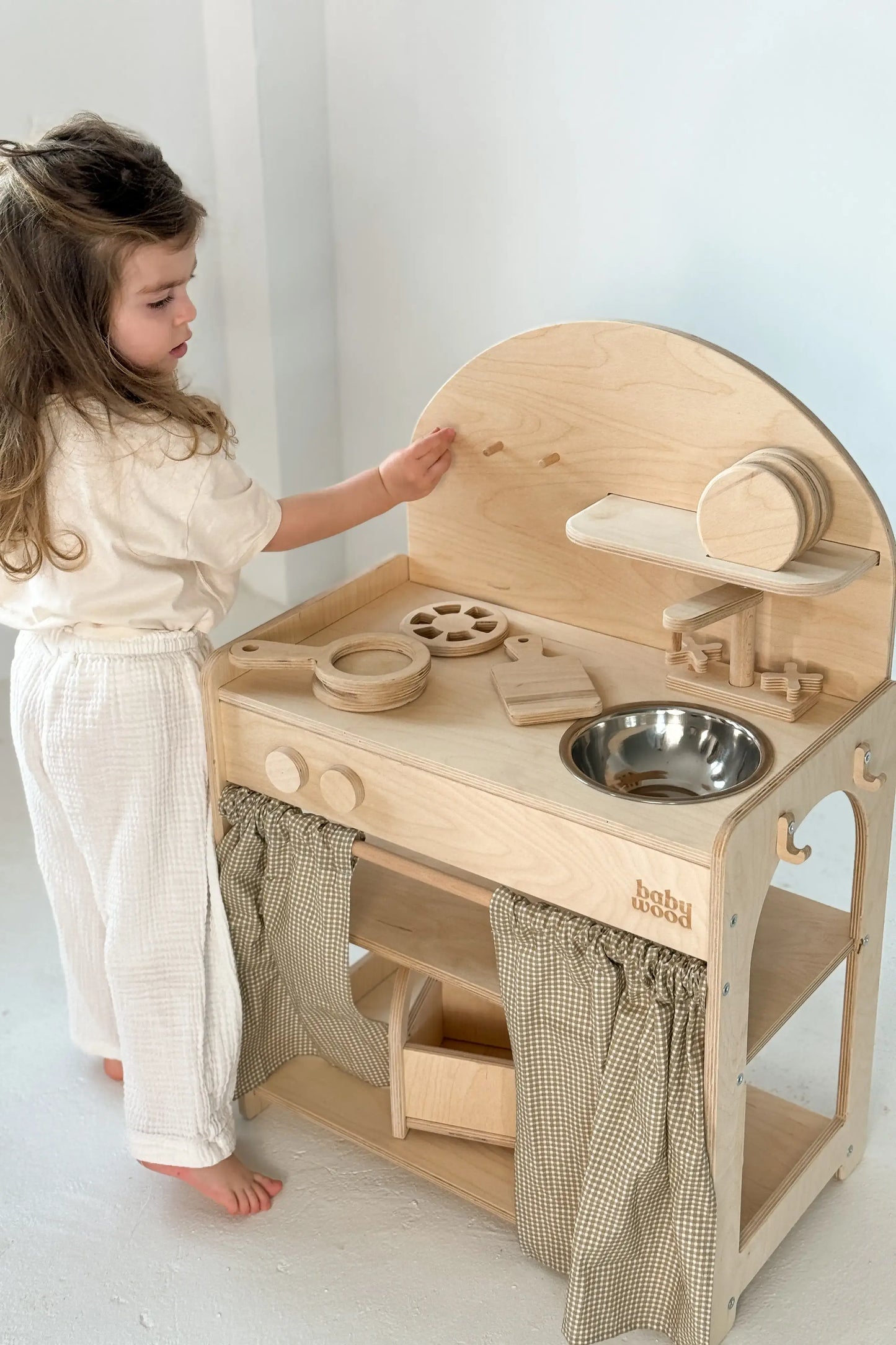 Kinderküche aus Holz