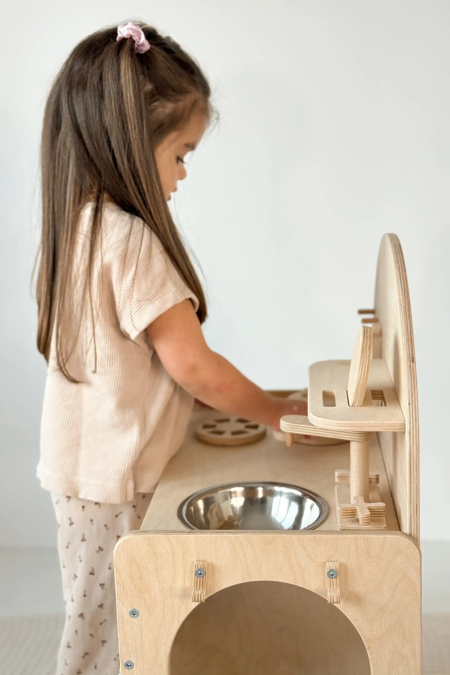 Kinderküche aus Holz
