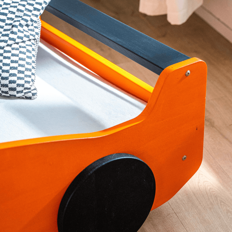 Holz Kinderbett WINNER, versch. Farben