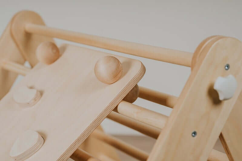 Pikler Kletterdreieck mit Rampe