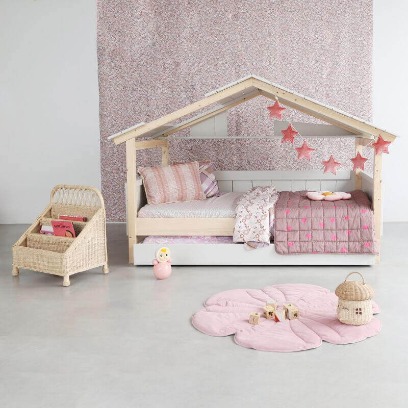 Hausbett für Kinder aus Holz