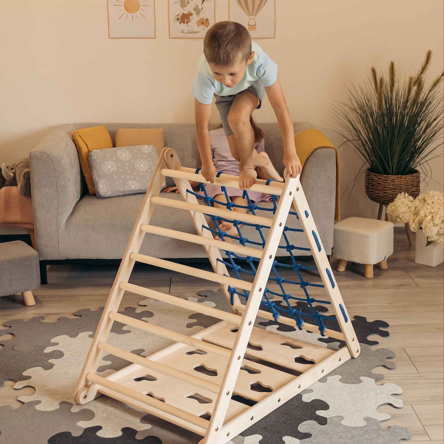 Kletterset Äffchen - Kletterdreieck, Rutsche & Bogen