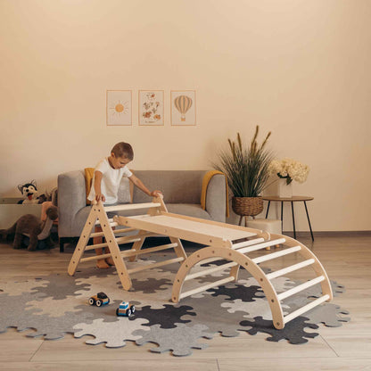 Luna climbing set