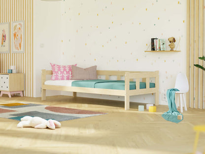 Kinderbett PAULINE mit Rausfallschutz & Zubehör, versch. Maße & Farben