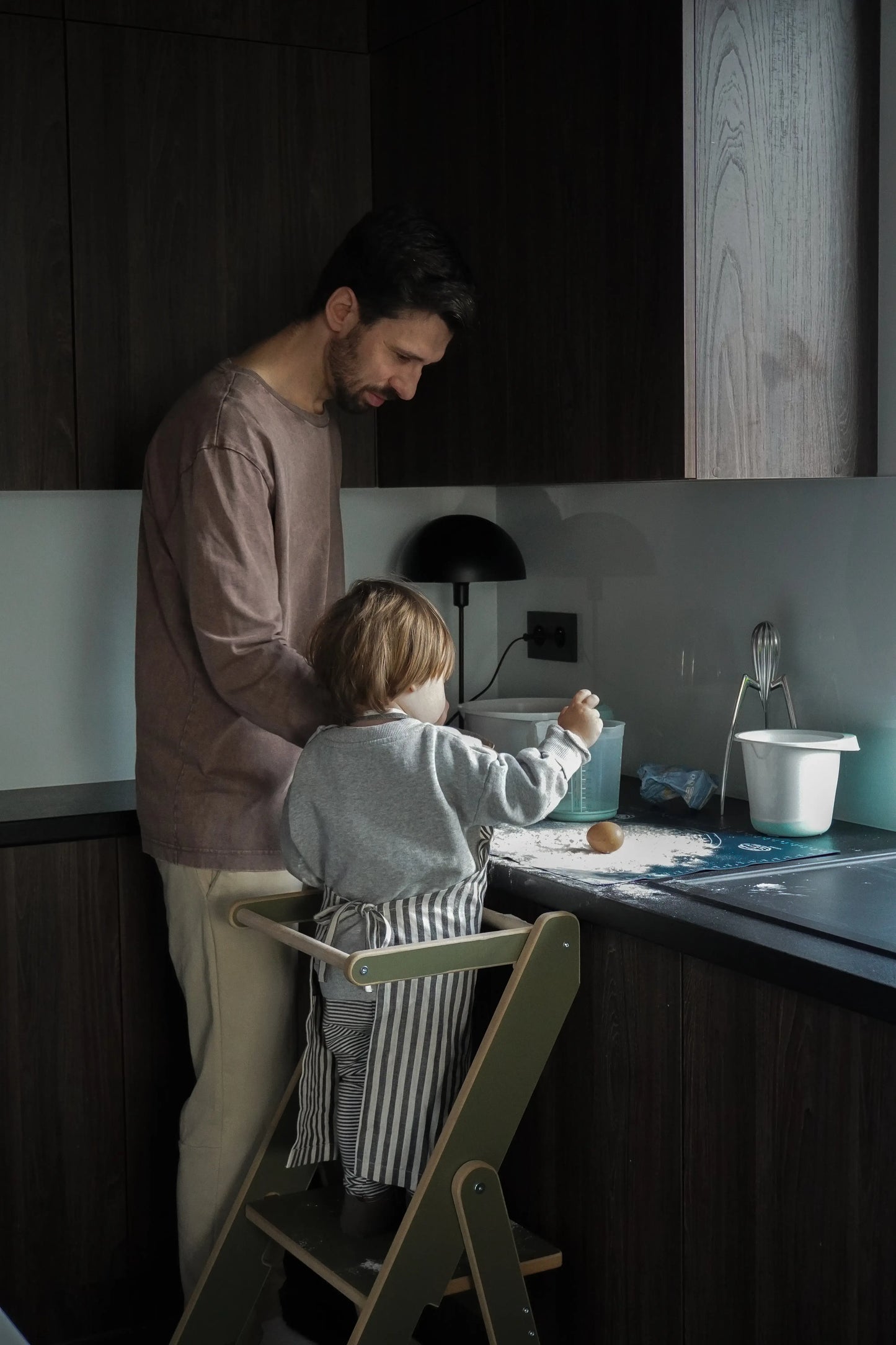 Faltbarer Küchenhefer, versch. Farben, extradünn