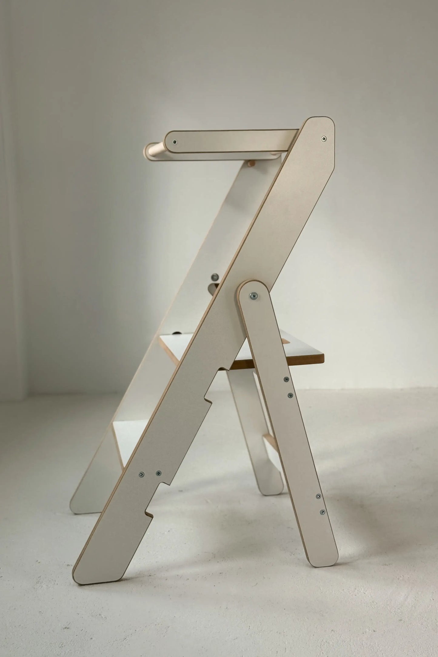 Faltbarer Küchenhefer, versch. Farben, extradünn