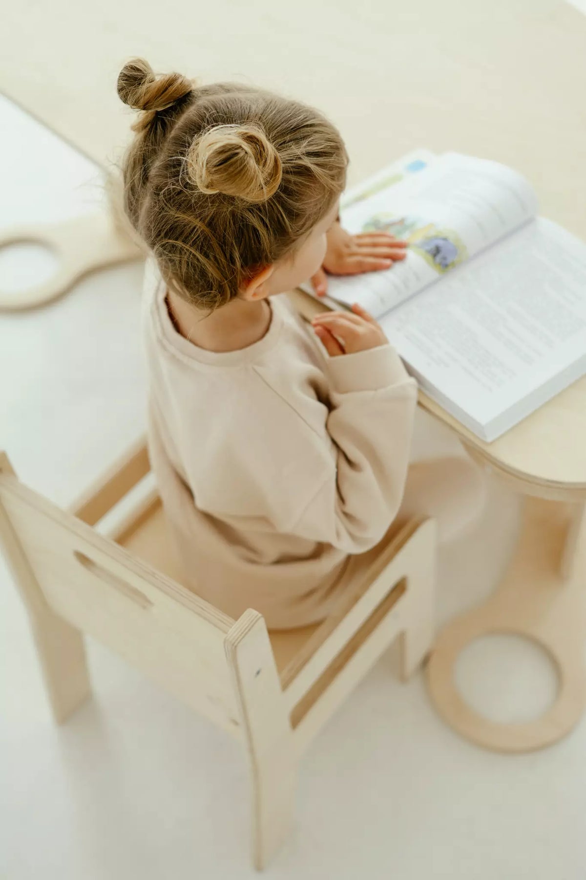 Montessori-Stuhl für Kinder, verschiedene Farben