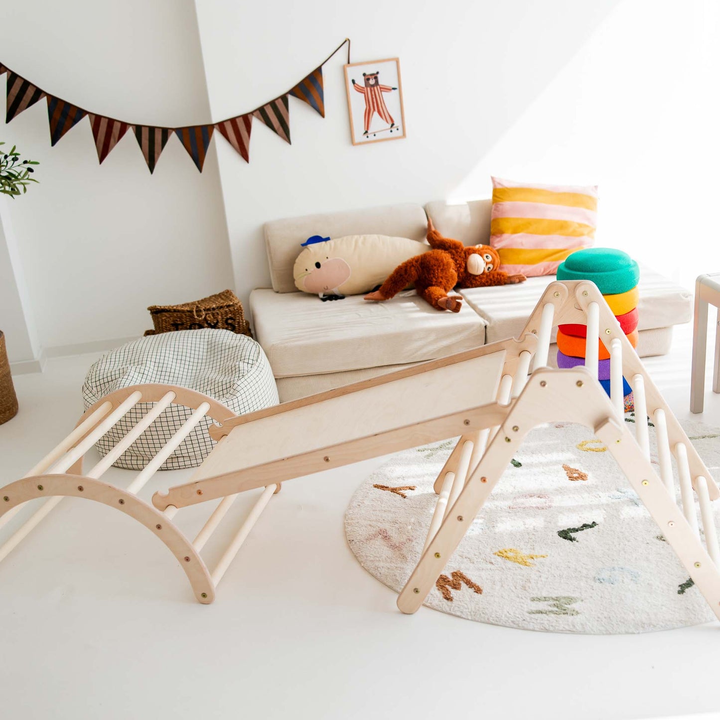 Panda climbing set