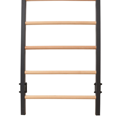 Kletterwand aus Metall mit Zubehör