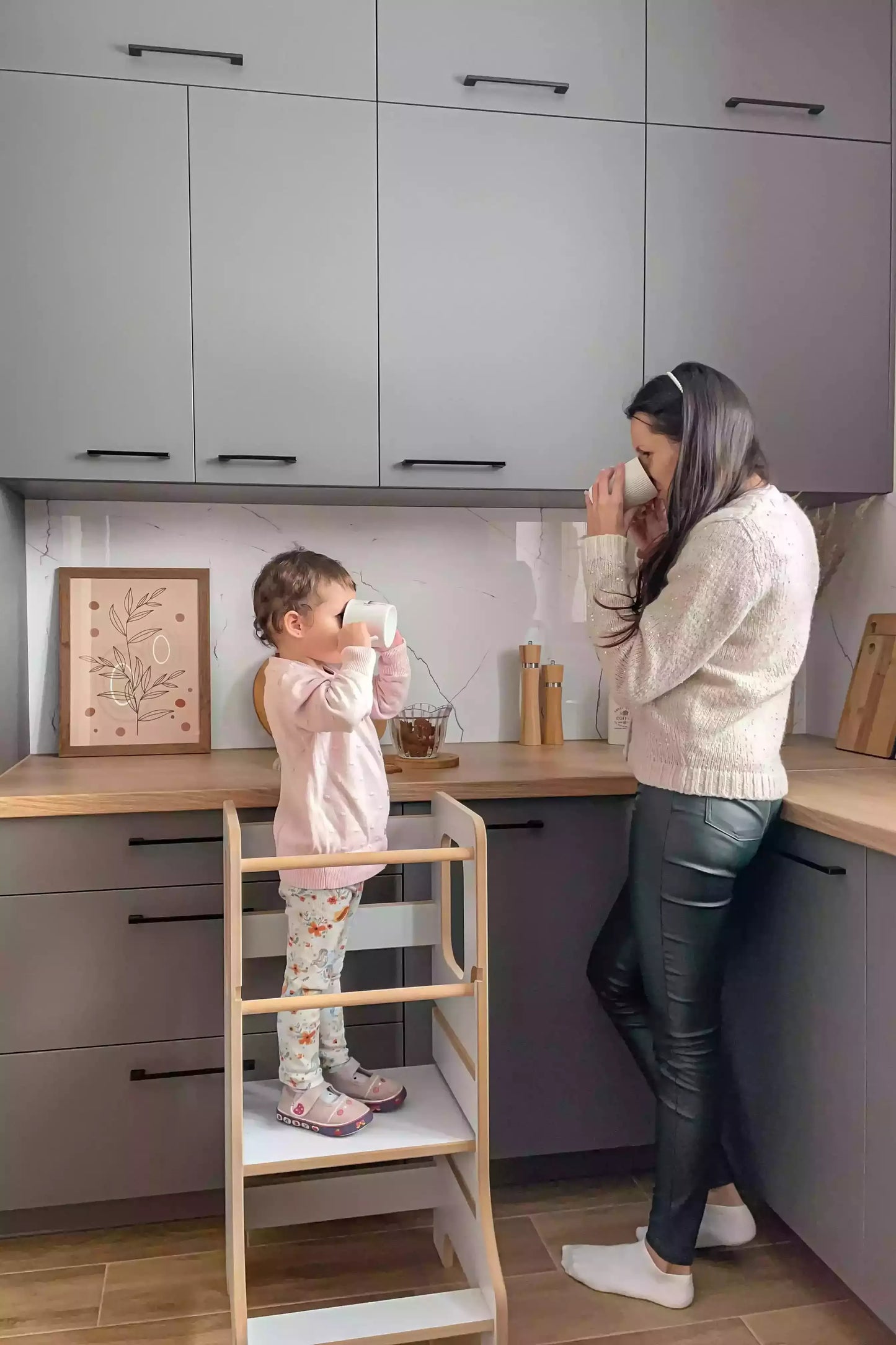 Lernturm SLIM für Kinder, versch. Farben