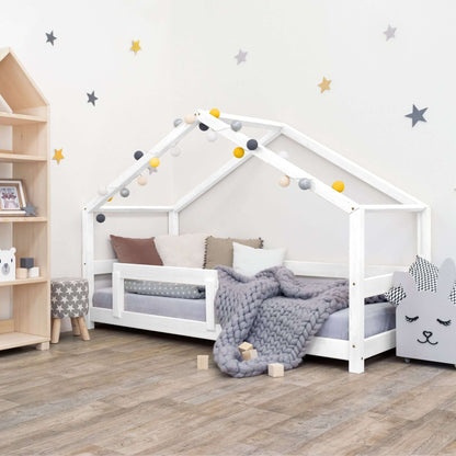 Hausbett NIKA für Kinder mit Rausfallschutz, versch. Maße & Farben