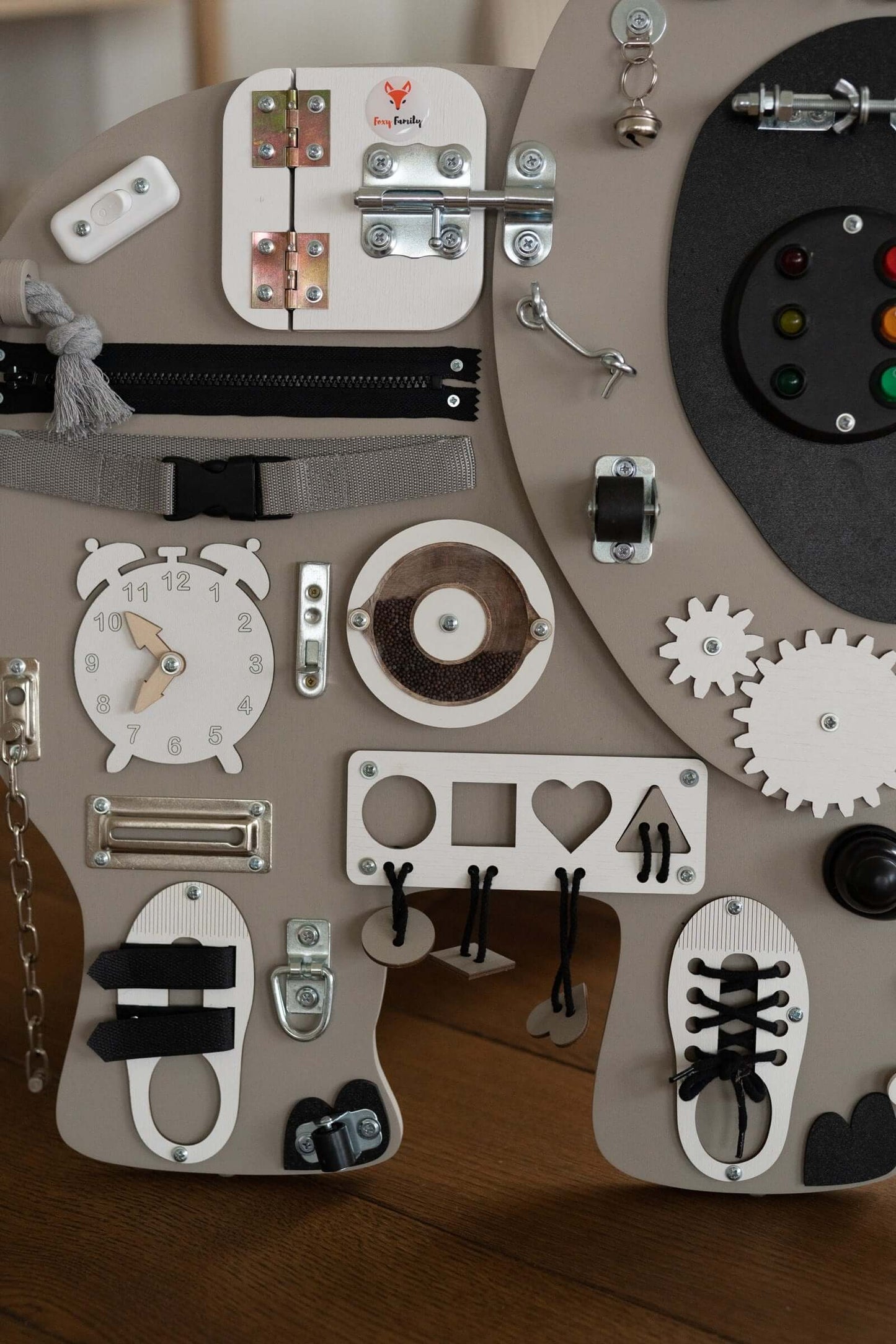 Motorikbrett / Motorikwand Elli Elefant