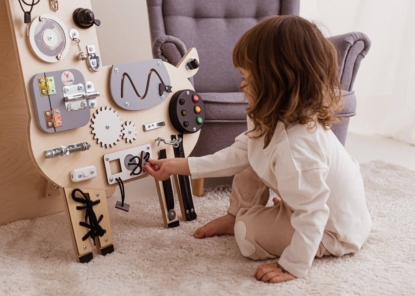 Motorikbrett / Motorikwand Lui Lama