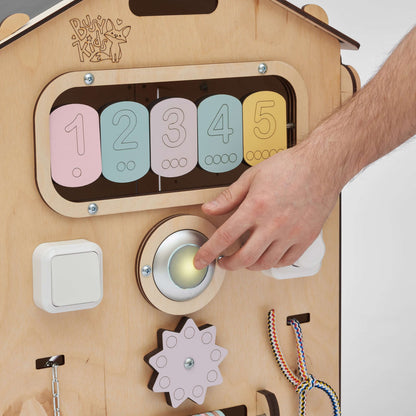 Motorikhaus / Activity Board Pastell-Natura