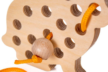 Schnurspielzeug Hase