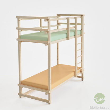 Etagenbett aus Holz  - extra hoch