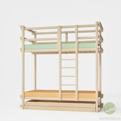 Etagenbett aus Holz  - extra hoch