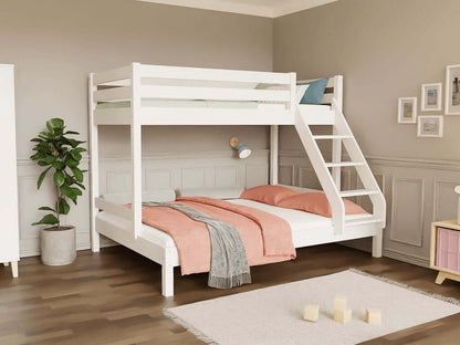 Holz Etagenbett HANNES für 3 Personen, versch. Farben in einem modernen Kinderzimmer mit gemütlicher Deko.
