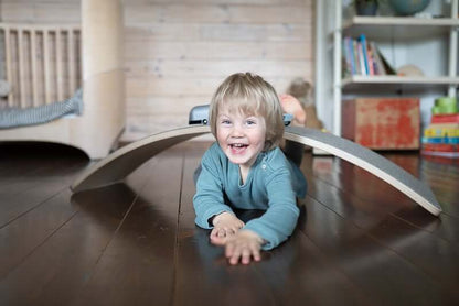 Wooden balance board