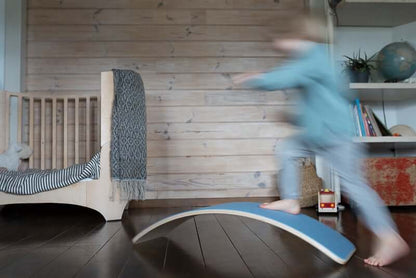 Wooden balance board