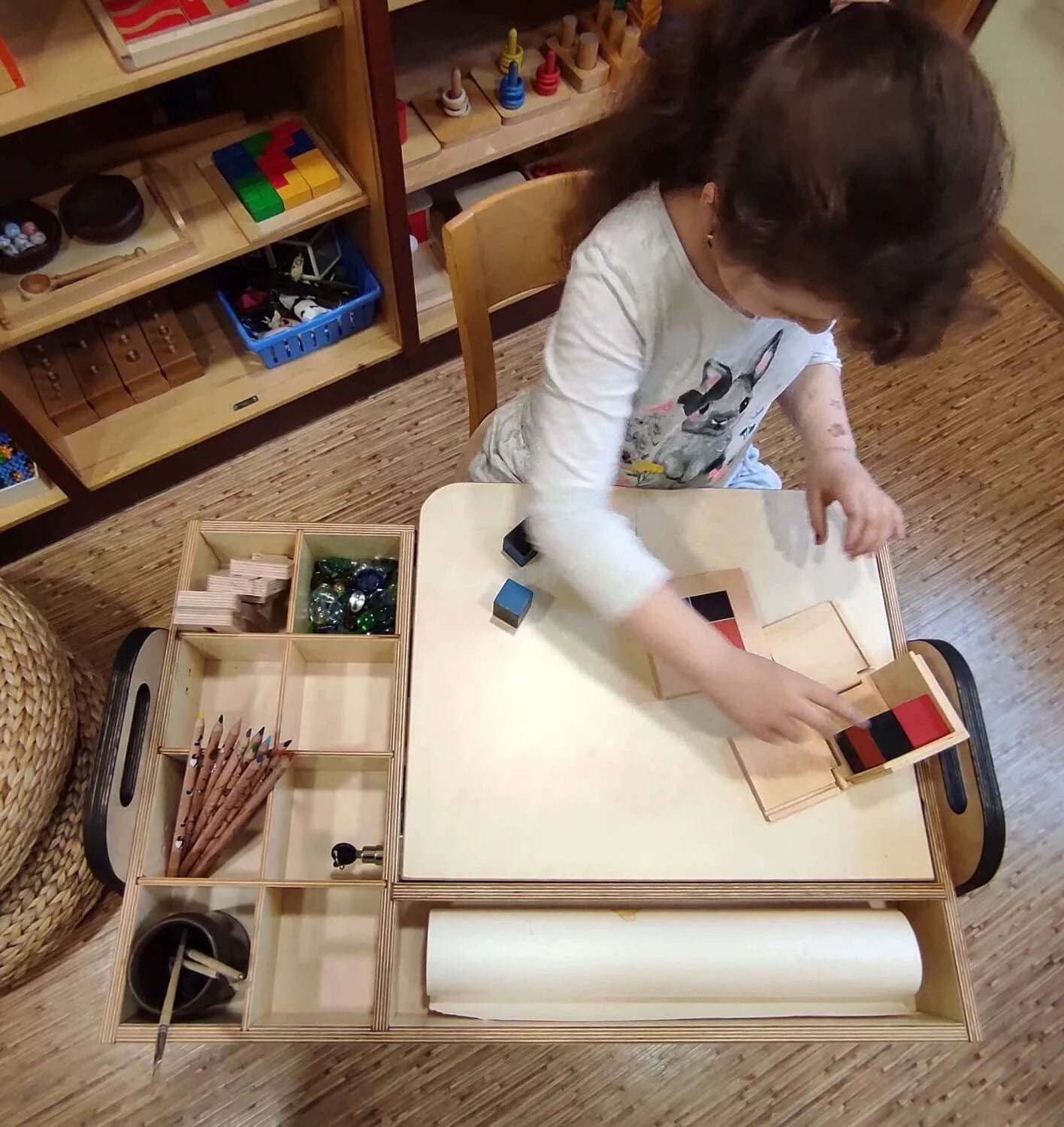 Set of writing and drawing table with chair "Leni"