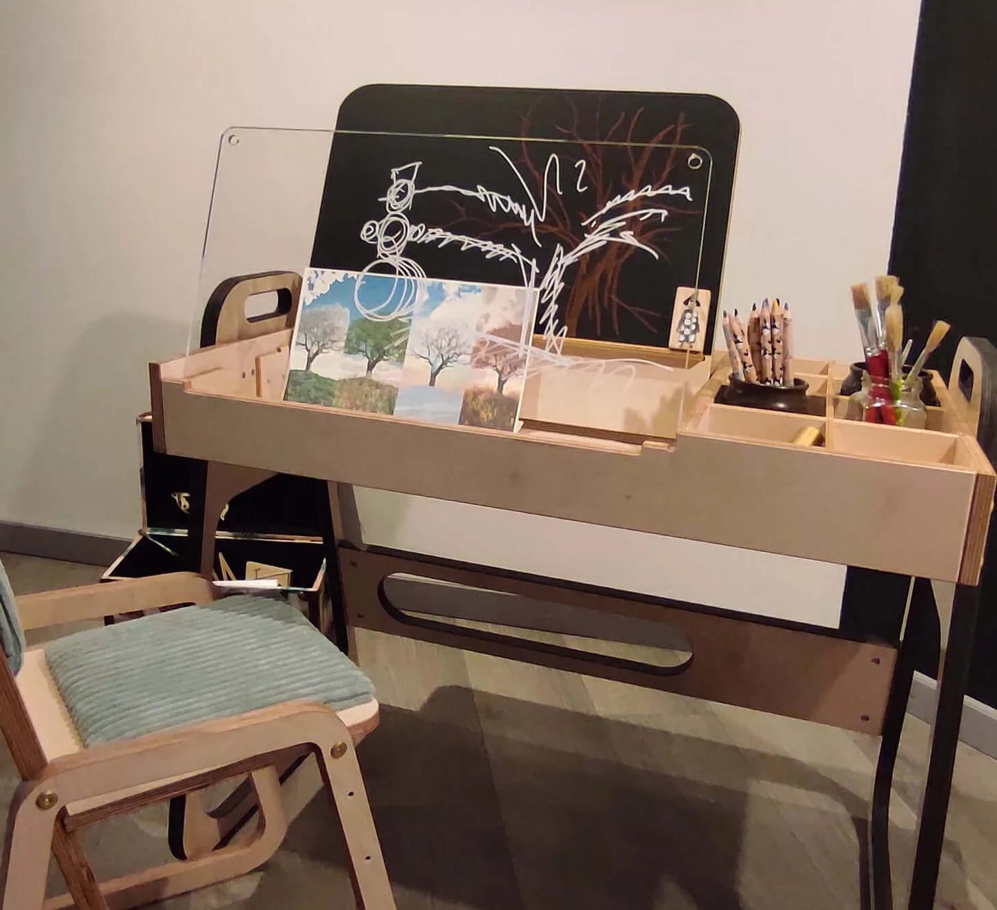 Set of writing and drawing table with chair "Leni"