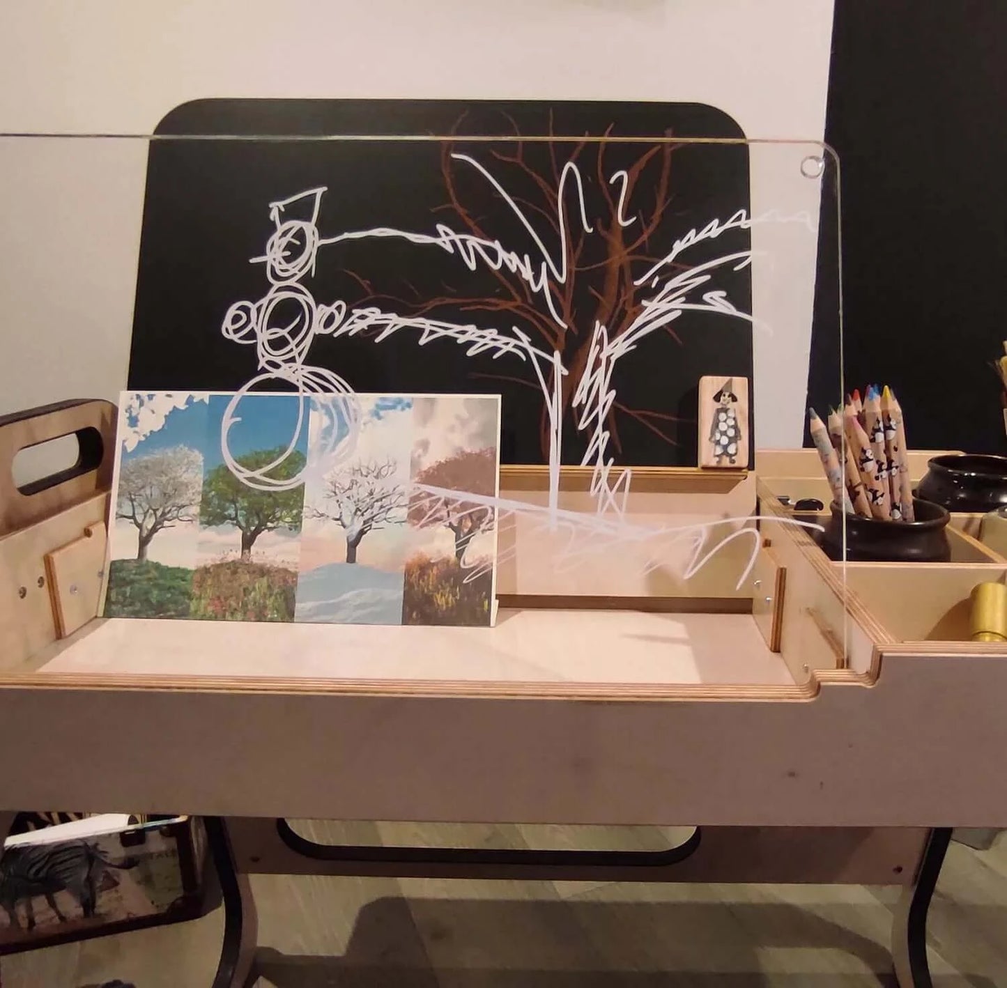 Set writing and drawing table with chair "Ina"