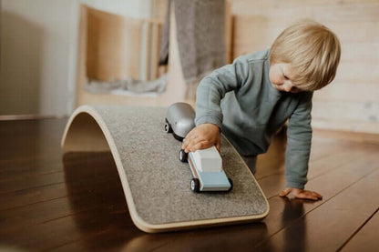 Wooden balance board